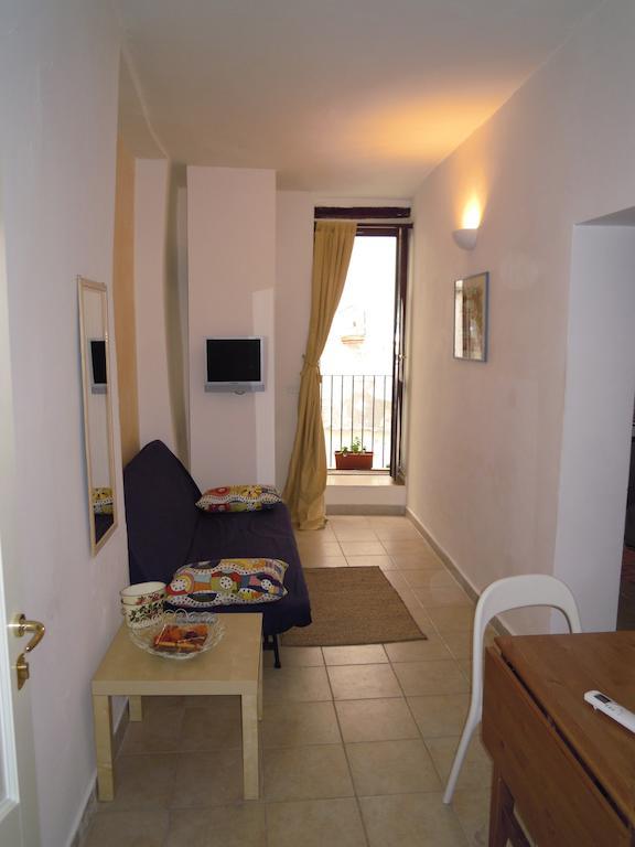 Borgo Antico Apartment Monopoli Cameră foto